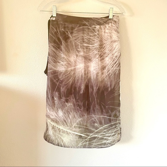 Wrap Skirt - Picture 3 of 11